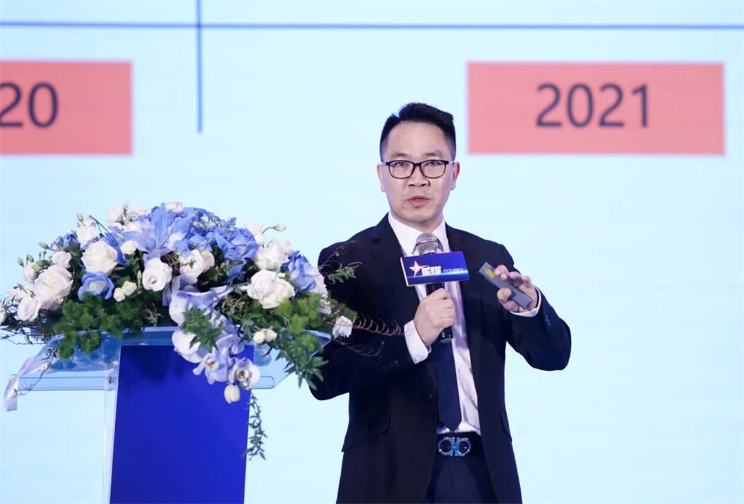 2024圣堡龍?zhí)沾傻诎藢闷放拼髸?huì)圓滿舉行4.jpg