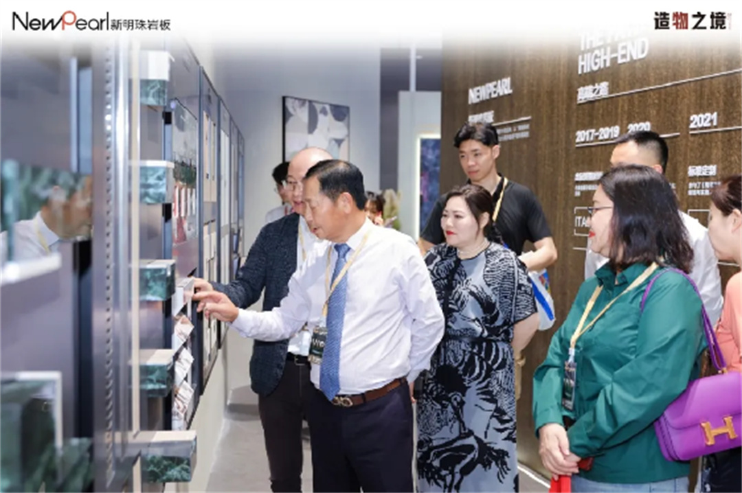 1000W＋關(guān)注！潭洲展新明珠巖板“種草”破圈03.jpg